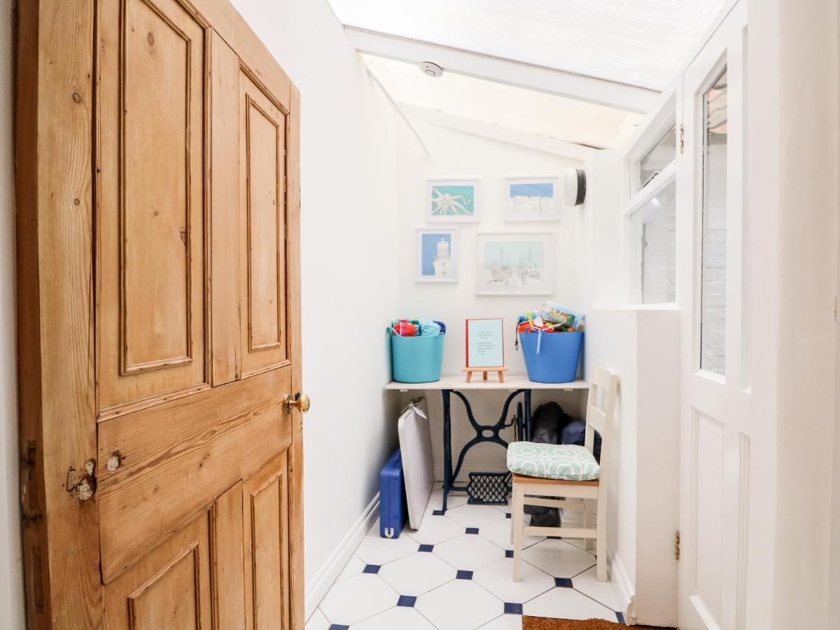 Magdalene House Villa Лаут Екстериор снимка